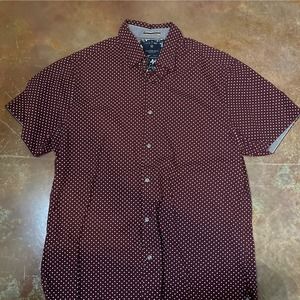 Cactus Man Burgundy & White Polka Dot Short Sleeve Size Medium